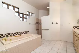 8400 E Dixileta Dr, Scottsdale, AZ 85266 - Photo 39