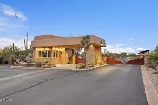 8400 E Dixileta Dr, Scottsdale, AZ 85266 - Photo 9