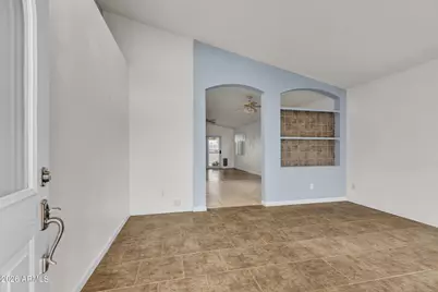 2206 N 116th Drive, Avondale, AZ 85392 - Photo 3