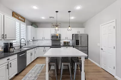 6876 W Wethersfield Road, Peoria, AZ 85381 - Photo 5