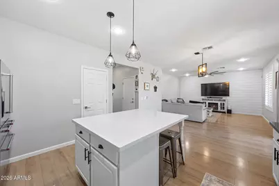 6876 W Wethersfield Road, Peoria, AZ 85381 - Photo 7