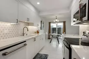 4917 N 73rd St, Scottsdale, AZ 85251 - Photo 3