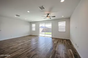 7591 W Honeysuckle Dr, Peoria, AZ 85383 - Photo 7