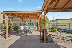 461 W Holmes Ave, Mesa, AZ 85210 - Photo 21