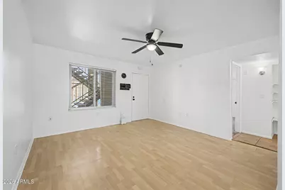 461 W Holmes Avenue #124, Mesa, AZ 85210 - Photo 5