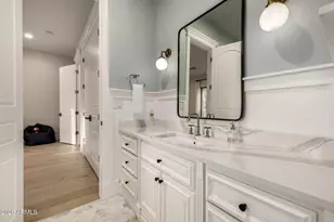 5213 W Park View Ln, Glendale, AZ 85310 - Photo 51