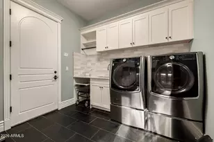 5213 W Park View Ln, Glendale, AZ 85310 - Photo 59