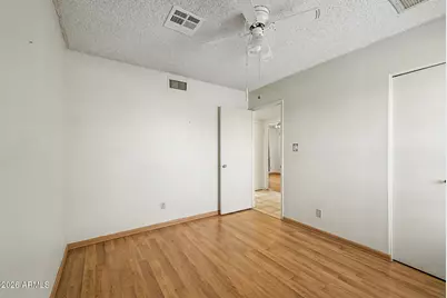 8930 W Montecito Avenue, Phoenix, AZ 85037 - Photo 17