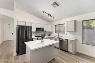 16223 W Port Au Prince Ln, Surprise, AZ 85379 - Photo 3