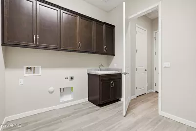 9402 W Patrick Lane, Peoria, AZ 85383 - Photo 31