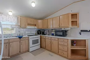 2110 N Navajo Pl, Chino Valley, AZ 86323 - Photo 7