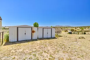 2110 N Navajo Pl, Chino Valley, AZ 86323 - Photo 19