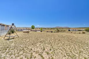 2110 N Navajo Pl, Chino Valley, AZ 86323 - Photo 25