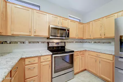 19207 N 138th Avenue, Sun City West, AZ 85375 - Photo 9