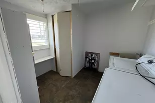 10750 W Peoria Ave, Sun City, AZ 85351 - Photo 19