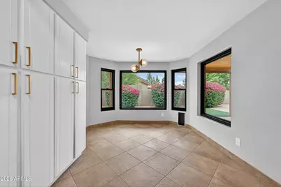 5735 E Campo Bello Drive, Scottsdale, AZ 85254 - Photo 13