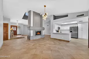 5735 E Campo Bello Dr, Scottsdale, AZ 85254 - Photo 11