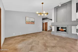 5735 E Campo Bello Dr, Scottsdale, AZ 85254 - Photo 11