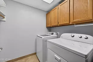 5735 E Campo Bello Dr, Scottsdale, AZ 85254 - Photo 33