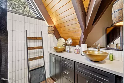 2250 Grizzly Drive, Overgaard, AZ 85933 - Photo 23