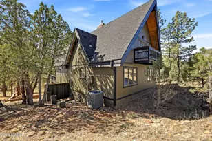 2250 Grizzly Dr, Overgaard, AZ 85933 - Photo 5