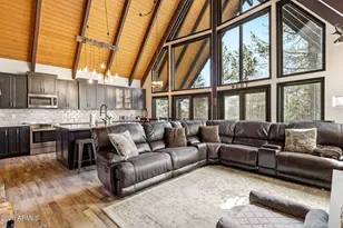 2250 Grizzly Dr, Overgaard, AZ 85933 - Photo 13