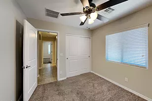 5426 S 30th Glen, Phoenix, AZ 85041 - Photo 11