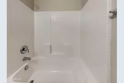 5426 S 30th Glen, Phoenix, AZ 85041 - Photo 15