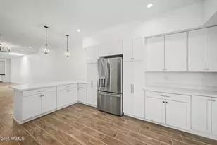 2322 S Rogers, Mesa, AZ 85202 - Photo 17