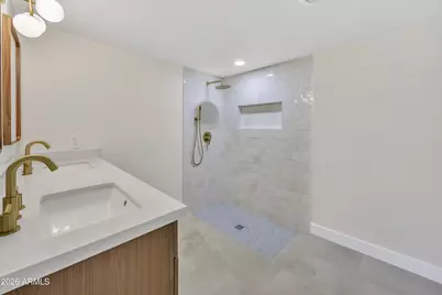 2819 N 49th Street, Phoenix, AZ 85008 - Photo 15