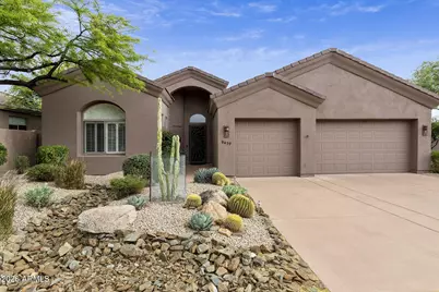 9439 E Cavalry Drive, Scottsdale, AZ 85262 - Photo 3