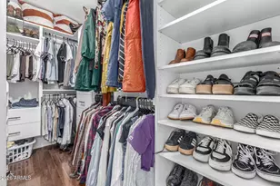 5748 N 12th Pl, Phoenix, AZ 85014 - Photo 17