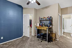 2801 W Silver Fox Way, Phoenix, AZ 85045 - Photo 25