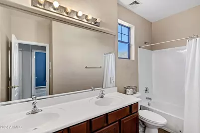 2801 W Silver Fox Way, Phoenix, AZ 85045 - Photo 35