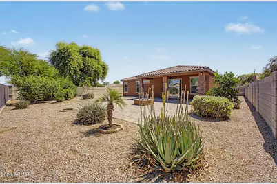 7564 W Berridge Lane, Glendale, AZ 85303 - Photo 31