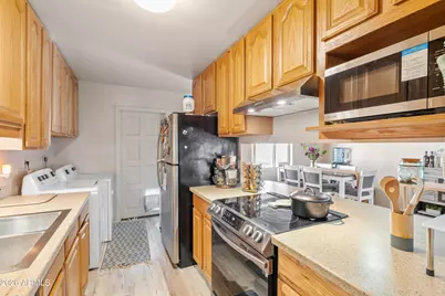 4927 N 86th Street, Scottsdale, AZ 85251 - Photo 9