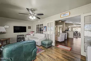 115 S Birdie Way, Casa Grande, AZ 85194 - Photo 11