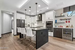 3231 E Bryce Ln, Phoenix, AZ 85050 - Photo 7