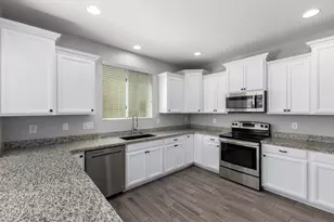 1059 S Reber Ave, Gilbert, AZ 85296 - Photo 5