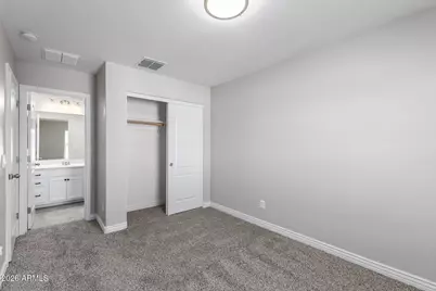 1059 S Reber Avenue, Gilbert, AZ 85296 - Photo 11