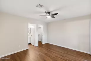 330 W Tonopah Dr, Phoenix, AZ 85027 - Photo 17