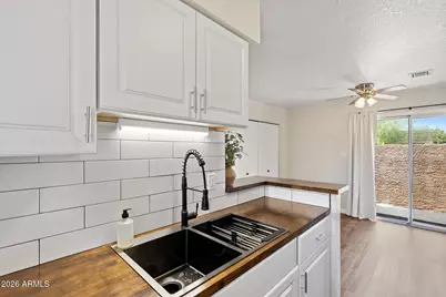 330 W Tonopah Drive #5, Phoenix, AZ 85027 - Photo 27