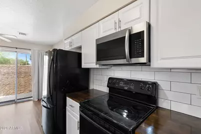 330 W Tonopah Drive #5, Phoenix, AZ 85027 - Photo 31