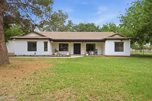 1566 E Paint Horse Pl, San Tan Valley, AZ 85140 - Photo 1