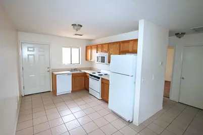 15588 S Yava Road #B, Arizona City, AZ 85123 - Photo 11