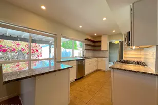 970 E Lobster Trap Ln, Tempe, AZ 85283 - Photo 5