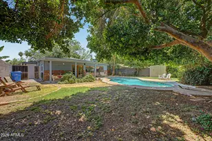1132 E Flynn Ln, Phoenix, AZ 85014 - Photo 33