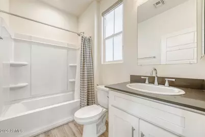 3218 W Glendale Avenue #24, Phoenix, AZ 85051 - Photo 17