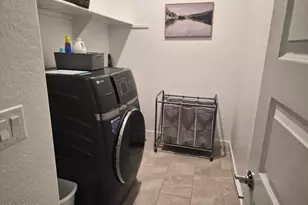 9337 W Sells Dr, Phoenix, AZ 85037 - Photo 23