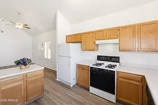 344 E Osborn Rd, Phoenix, AZ 85012 - Photo 15
